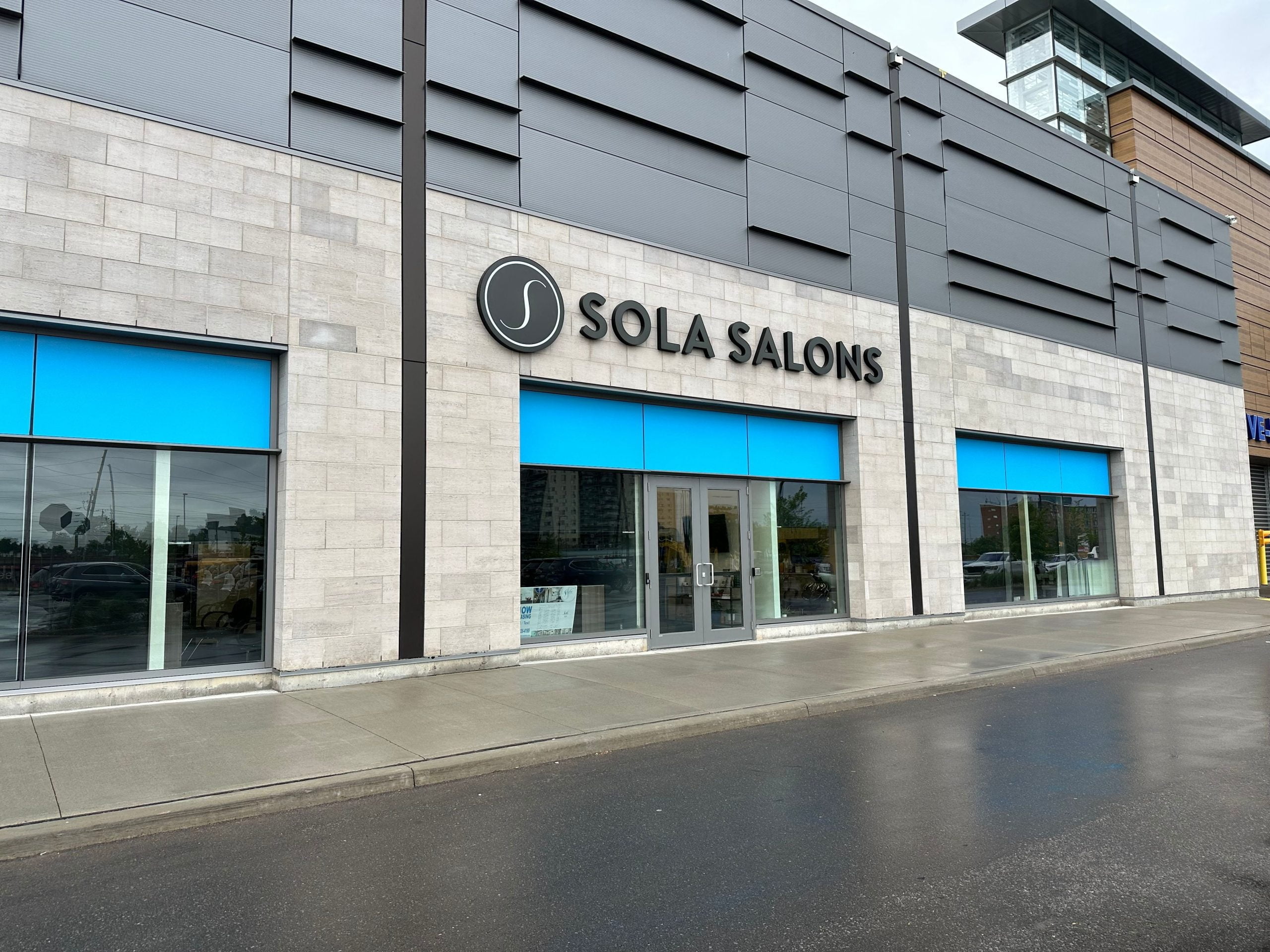 Embracing Entrepreneurship: Sola Salons Proves Age is Just a Number in Pursuing Dreams and Building a Thriving Franchise