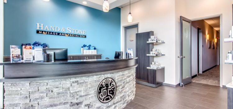 Hand & Stone Accelerates Franchise Development in Canada