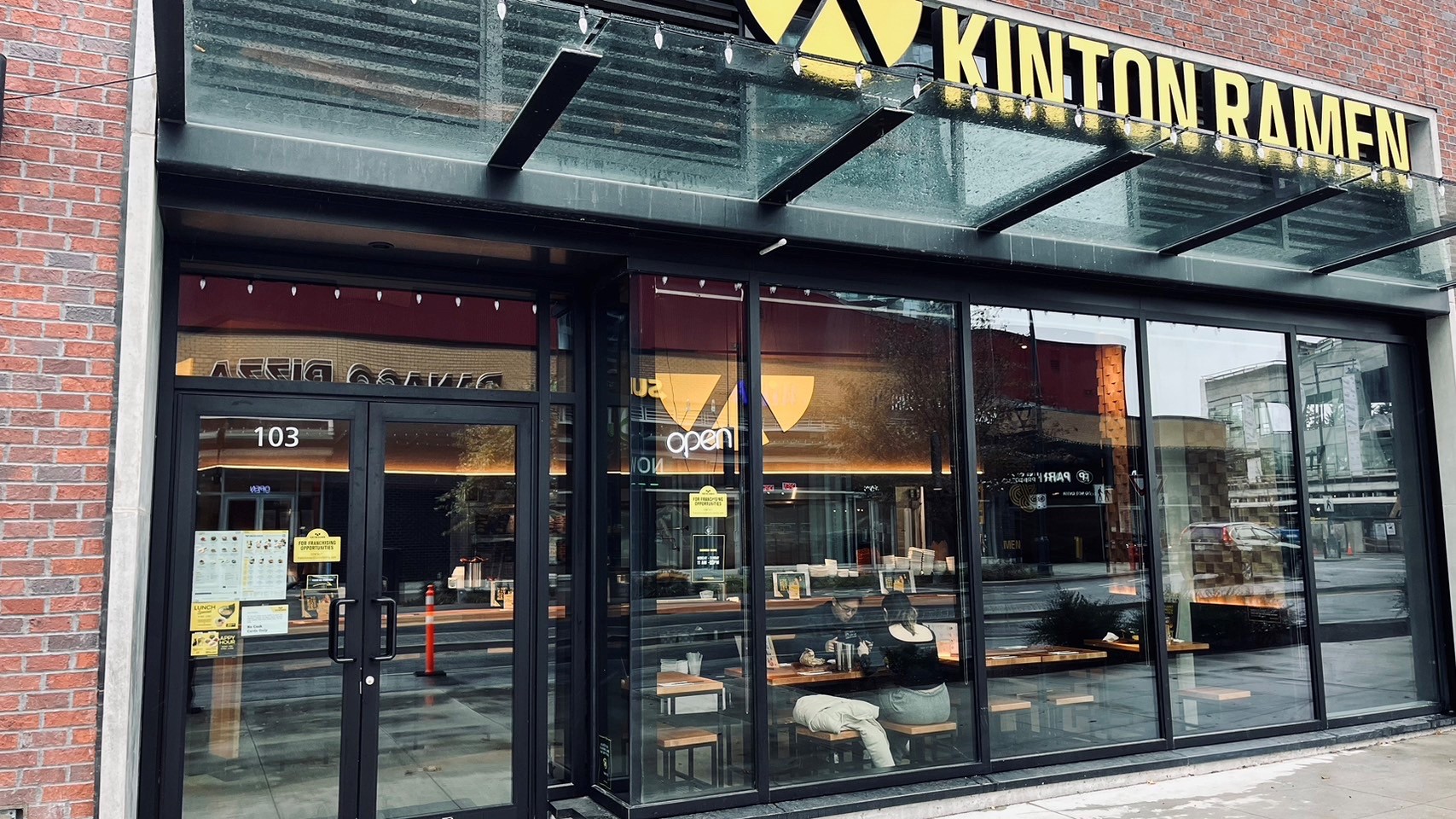 KINTON RAMEN continues to expand