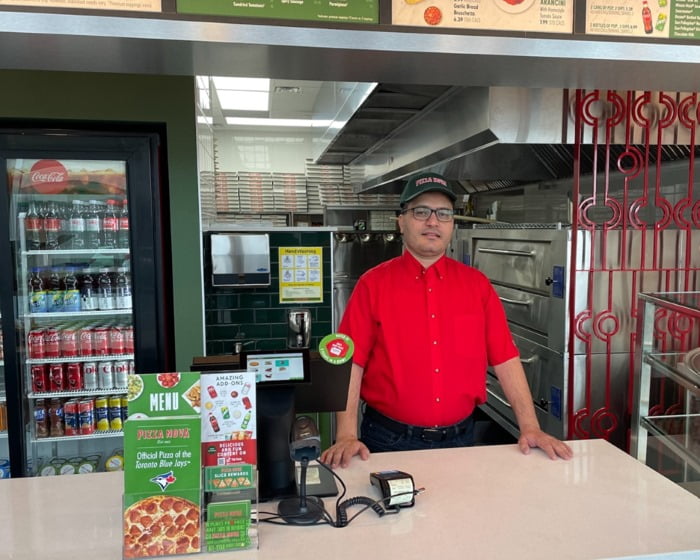 Pizza Nova opens fourth location in Oakville