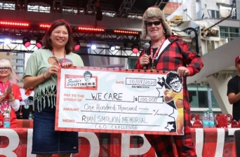 Smoke-A-Palooza Rocks Toronto Raises $100,000 for We Care!