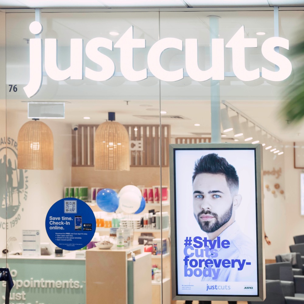 Just Cuts Waurn Ponds owner sells salon after 16 years of small business success