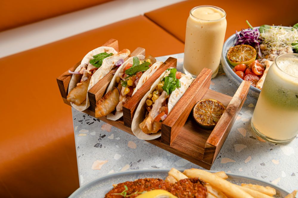 Durk's Cafe + Eatery joins forces with Ampol to feed hungry travellers