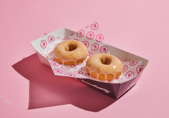 Donut King launches freshly made ‘Hot Glazed Donuts’ in stores across the country