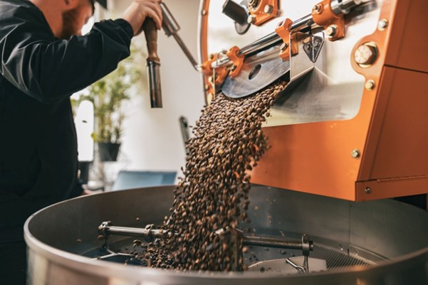 How a Dedicated Coffee Roaster Can Lower Operational Costs